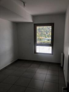 For rent Grenoble 3 rooms 67 m2 Isere (38000) photo 1
