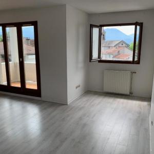 For sale Claix 4 rooms 81 m2 Isere (38640) photo 2