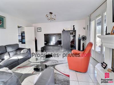 For sale Grigny 6 rooms 139 m2 Essonne (91350) photo 3