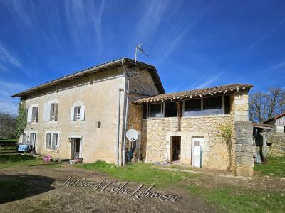 For sale Thiviers 5 rooms 130 m2 Dordogne (24800) photo 0