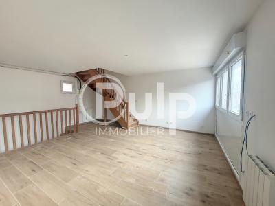 For sale Tourcoing 4 rooms 49 m2 Nord (59200) photo 3