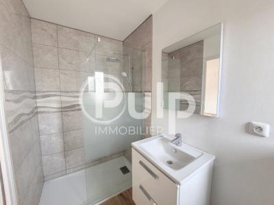 For sale Tourcoing 4 rooms 49 m2 Nord (59200) photo 4