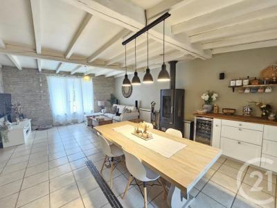 For sale Soussans 4 rooms 73 m2 Gironde (33460) photo 2