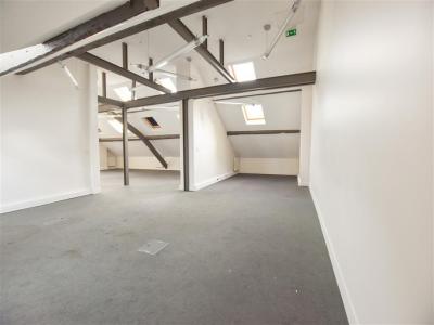 For rent Paris-8eme-arrondissement 186 m2 Paris (75008) photo 0