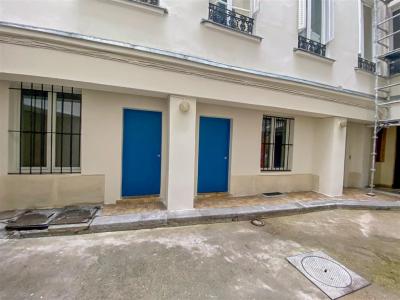 For sale Paris-10eme-arrondissement 60 m2 Paris (75010) photo 0