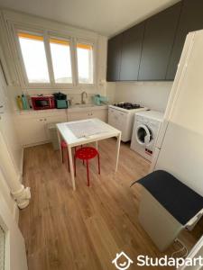 For rent Troyes 1 room 11 m2 Aube (10000) photo 1