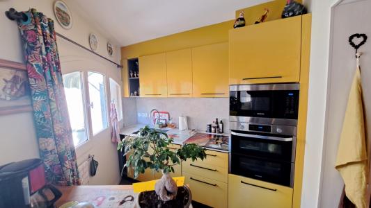 For sale Tourbes 4 rooms 83 m2 Herault (34120) photo 2