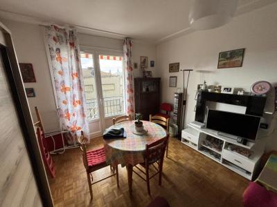 For sale Vichy 2 rooms 50 m2 Allier (03200) photo 1