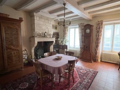 For sale Saint-jean-d'angely ST JEAN D'ANGELY CENTRE 6 rooms 373 m2 Charente maritime (17400) photo 3