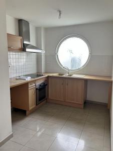 For rent Saint-denis 4 rooms 73 m2 Reunion (97400) photo 2