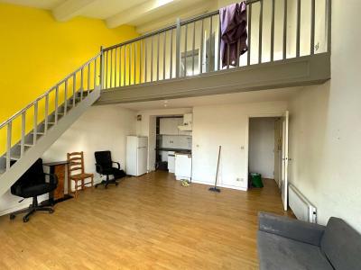 For sale Lille 4 rooms 64 m2 Nord (59000) photo 0