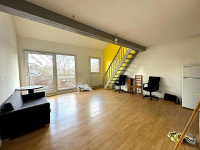 For sale Lille 4 rooms 64 m2 Nord (59000) photo 1
