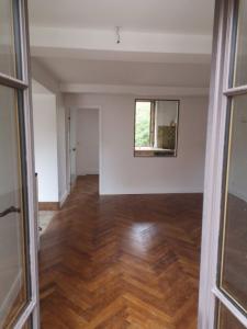 For rent Ecully 7 rooms 181 m2 Rhone (69130) photo 2