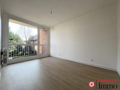For sale Roubaix 3 rooms 68 m2 Nord (59100) photo 2