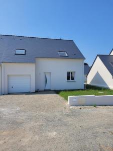 For sale Baud 6 rooms 101 m2 Morbihan (56150) photo 0