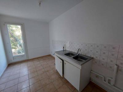 For sale Valreas 5 rooms 94 m2 Vaucluse (84600) photo 3