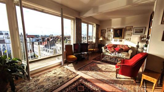 For sale Lille 4 rooms 108 m2 Nord (59800) photo 2