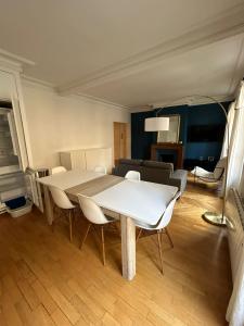 For rent Paris-8eme-arrondissement Paris (75008) photo 0