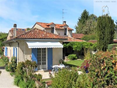 For sale Riberac 9 rooms 215 m2 Dordogne (24600) photo 0