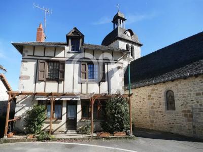 For sale Mourjou 220 m2 Cantal (15340) photo 0