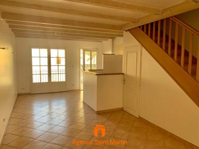Louer Appartement 56 m2 Ancone