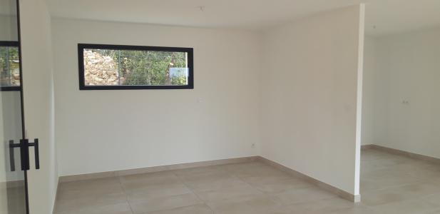 For sale Nimes 4 rooms 95 m2 Gard (30000) photo 2