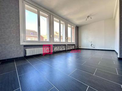 For sale Houplines 4 rooms 85 m2 Nord (59116) photo 1
