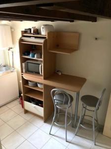 For rent Bourges 1 room 15 m2 Cher (18000) photo 4