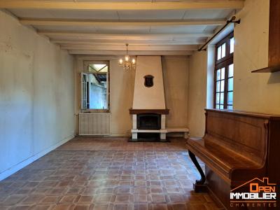 Acheter Maison Barbezieux-saint-hilaire 121000 euros