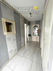 For sale Bury 7 rooms 120 m2 Oise (60250) photo 4