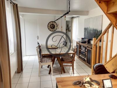 For sale Breteuil 4 rooms 71 m2 Oise (60120) photo 0