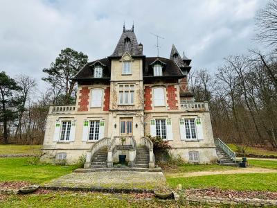 For sale Pierrefonds 11 rooms 330 m2 Oise (60350) photo 0