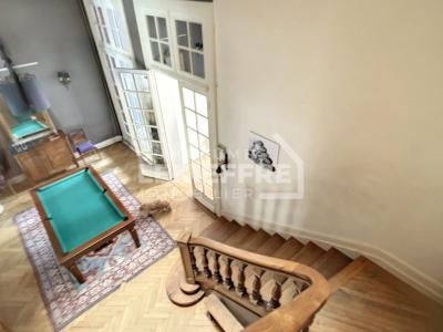 For sale Roubaix 10 rooms 337 m2 Nord (59100) photo 2
