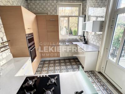 For sale Roubaix 10 rooms 337 m2 Nord (59100) photo 4