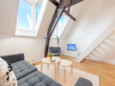 For sale Lille 3 rooms 53 m2 Nord (59800) photo 3
