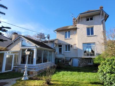 For sale Dreux 7 rooms 155 m2 Eure et loir (28100) photo 0