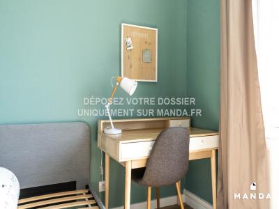 For rent Lyon-8eme-arrondissement 6 rooms 11 m2 Rhone (69008) photo 1