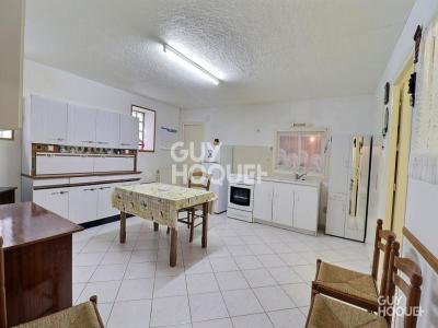 For sale Saint-jean-d'angely 3 rooms 121 m2 Charente maritime (17400) photo 4