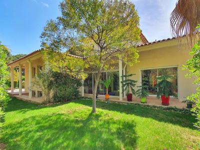 For sale Agde 6 rooms 389 m2 Herault (34300) photo 2