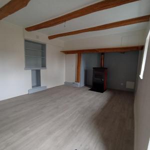 For rent Calvinet PUYCAPEL 4 rooms 104 m2 Cantal (15340) photo 1