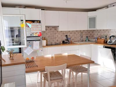 For sale Sete 3 rooms 66 m2 Herault (34200) photo 0
