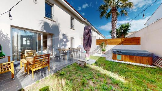 For sale Vendargues 4 rooms 106 m2 Herault (34740) photo 0