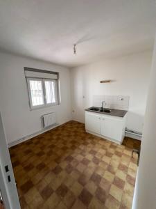 For sale Roubaix 2 rooms 57 m2 Nord (59100) photo 1