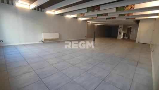 For rent Istres 270 m2 Bouches du Rhone (13800) photo 1