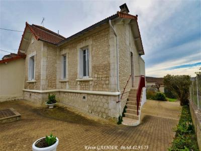 For sale Angouleme 6 rooms 140 m2 Charente (16000) photo 0