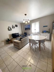 For sale Clermont 3 rooms 55 m2 Oise (60600) photo 0