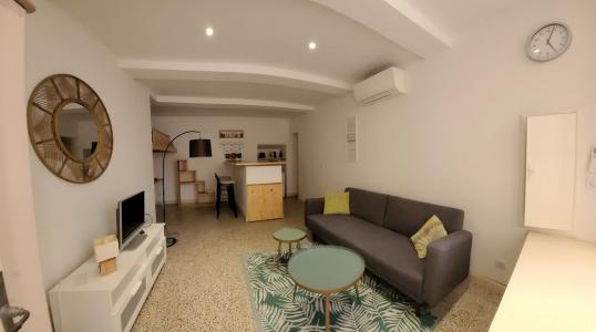 For rent Arles 1 room 28 m2 Bouches du Rhone (13200) photo 0