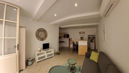 For rent Arles 1 room 28 m2 Bouches du Rhone (13200) photo 1