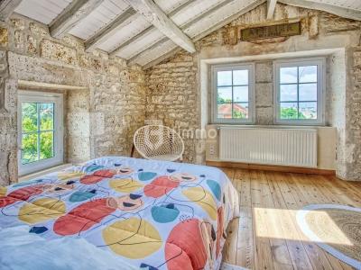 For sale Angouleme 12 rooms 293 m2 Charente (16000) photo 0