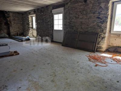 For sale Chateaulin 2 rooms 100 m2 Finistere (29150) photo 2